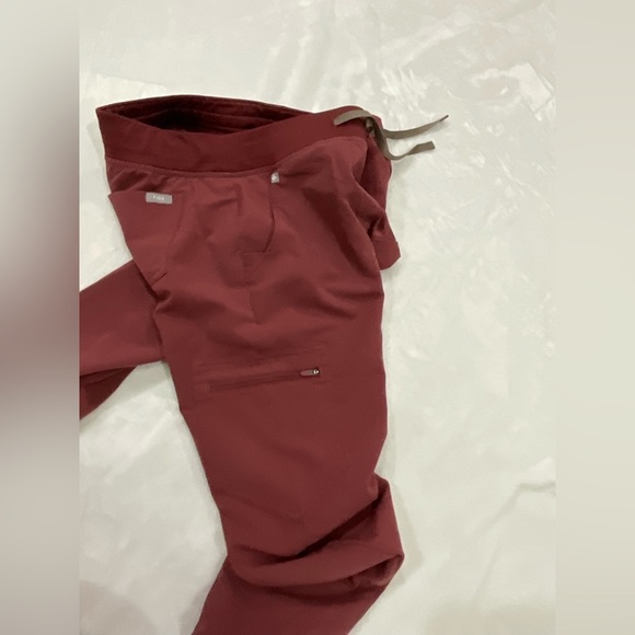Figs Women's Burgundy Jogger Pants - Picture 12 of 13